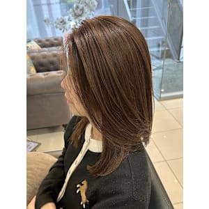 髪質改善　酸性ストレート×ミディアムレイヤー