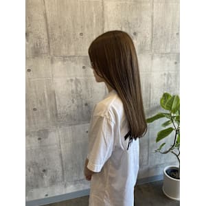 ラベンダーベージュ《ARCH CHIAKI》