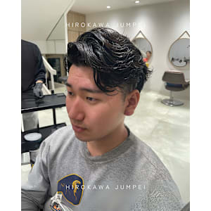 大人の色気漂うオールバックパーマ【三軒茶屋】	