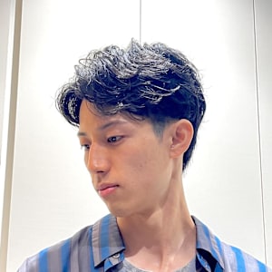 アップバングショート