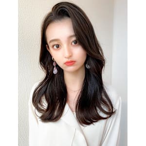 暗髪でも出せるこなれ感フェイスレイヤー×ナチュラルセミロング - AFLOAT/L 錦糸町【アフロートエル】【アフロートエル キンシチョウ】掲載中