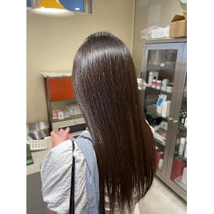 艶々ストレートヘア