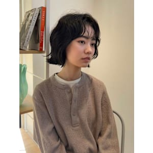 抜け感/無造作『アンニュイパーマ』10代からオトナ女性