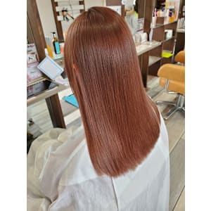 オレンジ系カラー