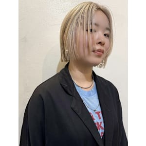 ベージュ/ハイブロンド/ホワイトブロンド【下北沢】