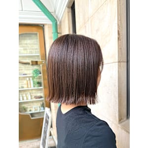 【SANA】切りっぱなしボブ×ナチュラルベージュ