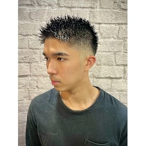 ソフトモヒカン×フェード/刈り上げ【新宿/理容室／バーバー】 - 銀座マツナガ 新宿パークタワー店【ギンザマツナガ】掲載中