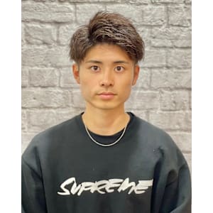 ツーブロックショート/ビジネスショート/アップバング/刈り上