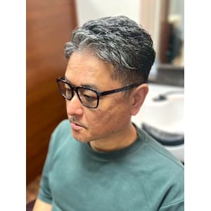 メンズパーマ/バーバー/メンズカット/銀座/有楽町＜理容室＞ - K-STYLE HAIR STUDIO【ケースタイルヘアスタジオ】掲載中