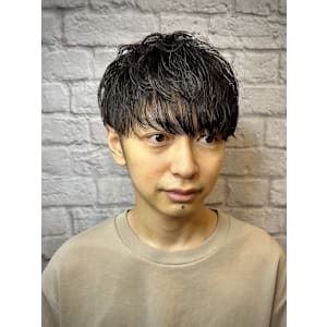 メンズゆるふわニュアンスパーマ【新宿/理容室/バーバー】 - 銀座マツナガ 新宿パークタワー店【ギンザマツナガ】掲載中