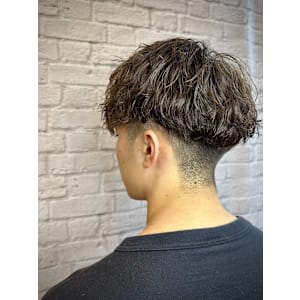 ソフトツイスパで大人カッコよく！！【新宿/理容室/ヘッドスパ - 銀座マツナガ 新宿パークタワー店【ギンザマツナガ】掲載中