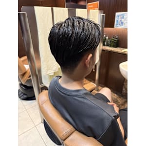 神田ビジネス - ヘアーモードキクチ 神田日銀通り店【ヘアーモードキクチ】掲載中