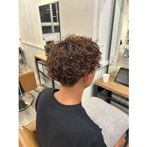 メンズ/パーマ/スパイラルパーマ/プードルパーマ／外国人風