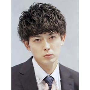 confidence-MEN’S HAIR-×スタイル