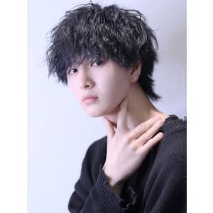 confidence-MEN’S HAIR-×スタイル