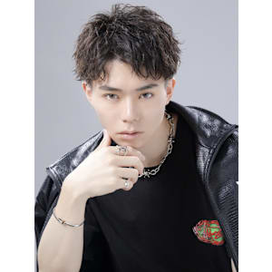 confidence-MEN’S HAIR-×スタイル