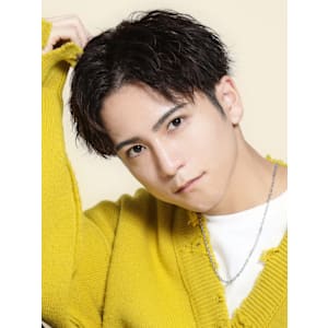 confidence-MEN’S HAIR-×スタイル