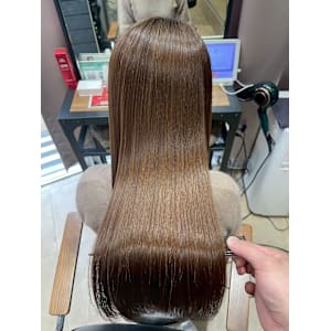 ナチュラルストレート[髪質改善][縮毛矯正]