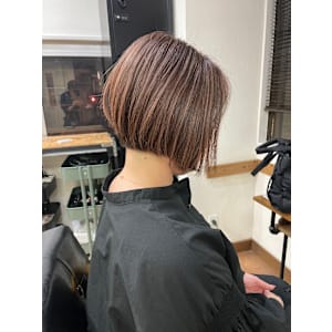 白髪ぼかしと似合わせカラー