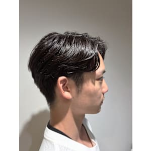 王道の韓国風ショートスタイル