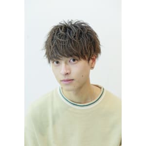 【無造作】前下がりマッシュ　スパイラルパーマ