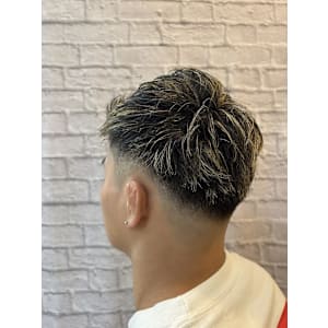 ジェットモヒカン×メッシュフェード - 銀座マツナガ 新宿パークタワー店【ギンザマツナガ】掲載中