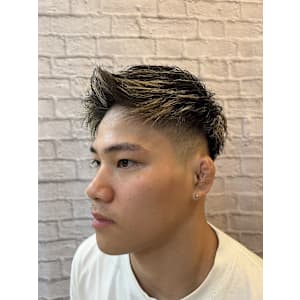 ジェットモヒカン×メッシュフェード - 銀座マツナガ 新宿パークタワー店【ギンザマツナガ】掲載中