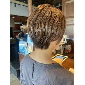 ショート/ハイライト/白髪ぼかし - ungu GALLERY【アングゥギャラリー】掲載中