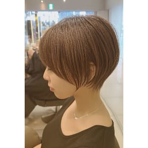 小田急相模原で叶う小顔ショート