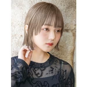 大人可愛い20代30代40代50代前下がり切りっぱなしボブ