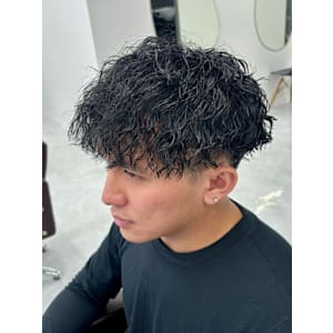 Genie -メンズカット & メンズパーマ 新百合ヶ丘