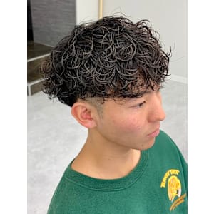 Genie -メンズカット & メンズパーマ 新百合ヶ丘