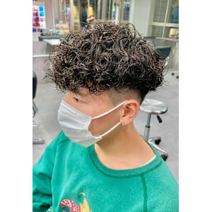 Genie -メンズカット & メンズパーマ 新百合ヶ丘