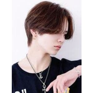 ミディアムセンターパートウルフ