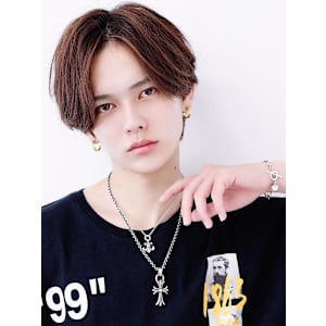 ミディアムセンターパートウルフ