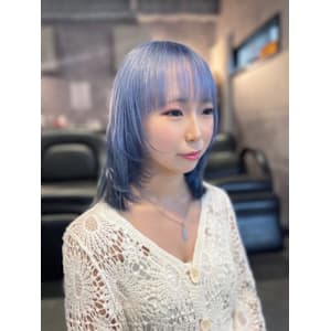 《三宅悠斗》アイスブルー/寒色/ブリーチ/大宮