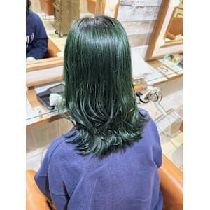 ブリーチ×グリーンカラー【Neolivekuta】 - Neolive kuta 町田店【ネオリーブ クタ マチダテン】掲載中