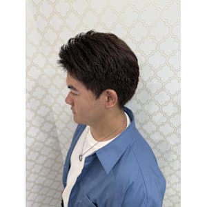 ナチュラルブラウン