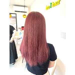 チェリーレッド