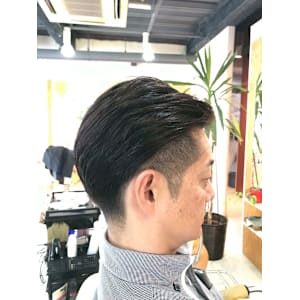 Hair's BISH(ヘアーズビシュ)