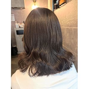 《Hina》オリーブブラウン