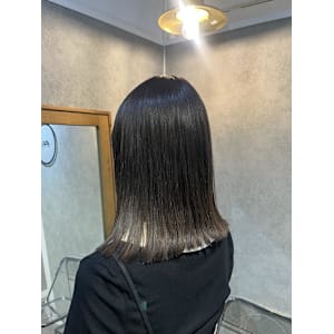 ♪理想のツヤ髪が叶う！酸性縮毛矯正