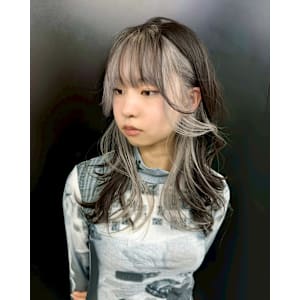 インナーカラー　デザインカラー　ハイトーン　原宿/表参道