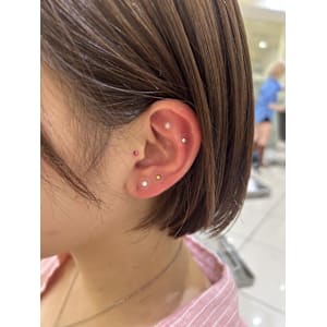 ＊耳ツボジュエリー始めました