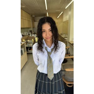 根本からかけるハードスパイラルパーマ