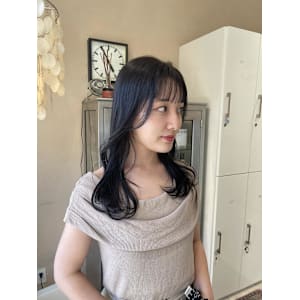 カーキグレージュ