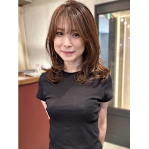 レイヤーカット 髪質改善 顔周りカット ブラウンベージュ