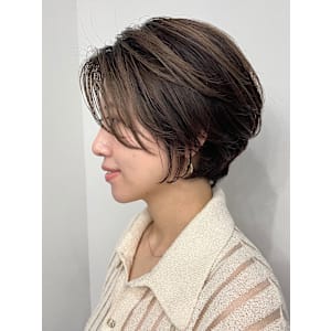 ショート・ボブ/丸顔/前髪あり/絶壁解消/30代/40代/