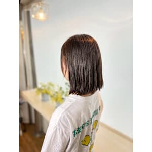 縮毛矯正 外ハネストレート