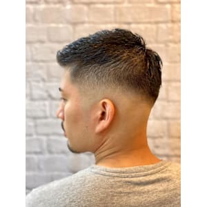 フェードカット - 銀座マツナガ 新宿野村ビル店【ギンザマツナガ シンジュクノムラビルテン】掲載中